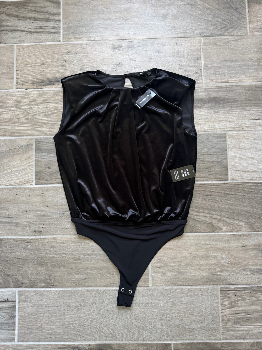 Express NWT sleeveless black velour bodysuit size Small